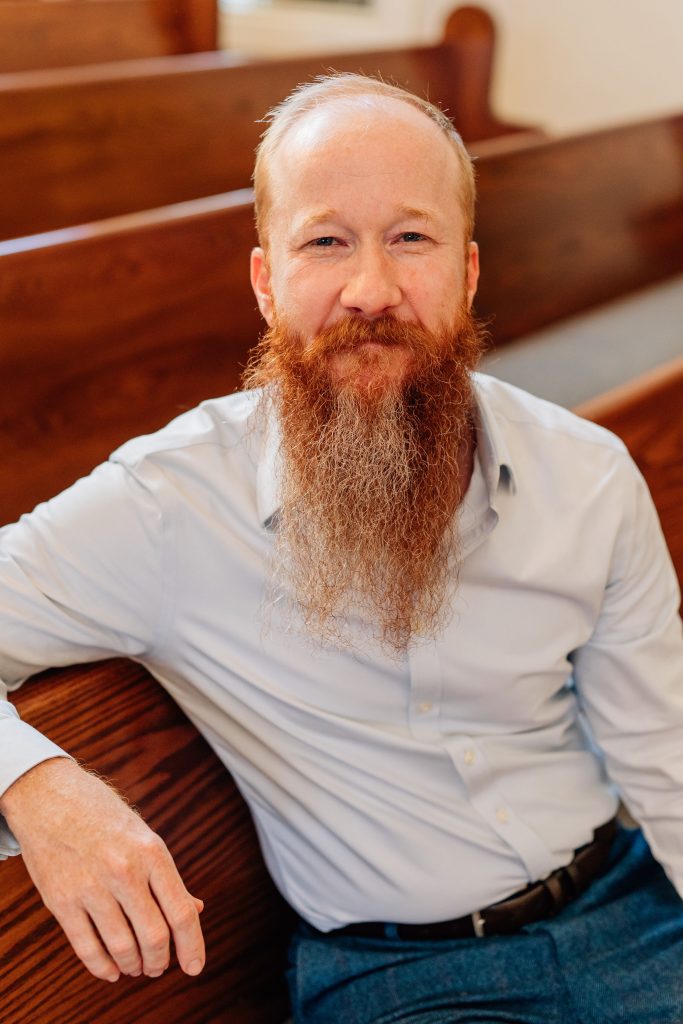 SENIOR PASTOR STEVEN CARNE